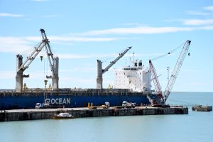 Santa Cruz hace historia: llegaron las turbinas para la Represa Hidroeléctrica Jorge Cepernic
