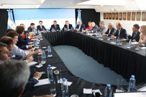 Gobernadores  con Massa: “El Camino es la Unidad Nacional”