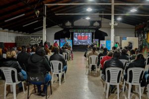 Río Turbio vivió el pre-estreno de “Mujeres del Carbón” que se lanza hoy por Canal 9