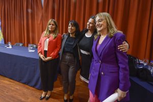 Alicia: “Voy a trabajar para la provincia y tengo la voluntad de hacerlo con todos y todas”