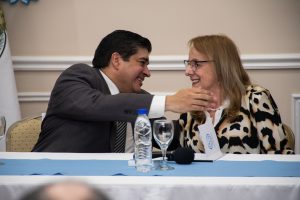 Se entregaron ecógrafos y certificados de capacitaciones en Casa de Gobierno