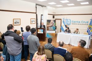 Pianigiani: “Los profesionales de la salud de Santa Cruz se colocan a la vanguardia”