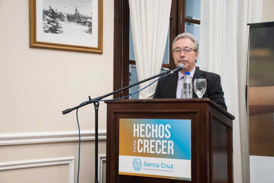 Pianigiani: “Los profesionales de la salud de Santa Cruz se colocan a la vanguardia”