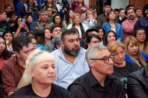 Representantes gremiales presenciaron homologación de la carrera administrativa y presentaron dos convenios colectivos de trabajo