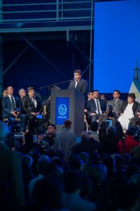 Fragmentos relevantes del discurso del Gobernador de Santa Cruz