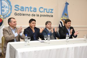 Vidal tomó juramento a los nuevos presidentes de las Comisiones de Fomento de Santa Cruz