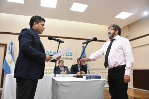 Vidal tomó juramento a los nuevos presidentes de las Comisiones de Fomento de Santa Cruz