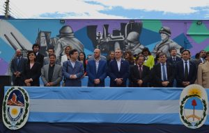 Busquet participó del acto central por el 138° Aniversario de Río Gallegos