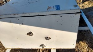 Vandalismo sobre "Vestigios de mar" y el equipamiento de conexión wifi