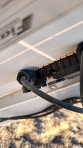 Vandalismo sobre "Vestigios de mar" y el equipamiento de conexión wifi