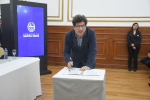 Vidal: “Reconstruir la educación pública, poner en marcha los establecimientos públicos educativos, es un trabajo de todos”