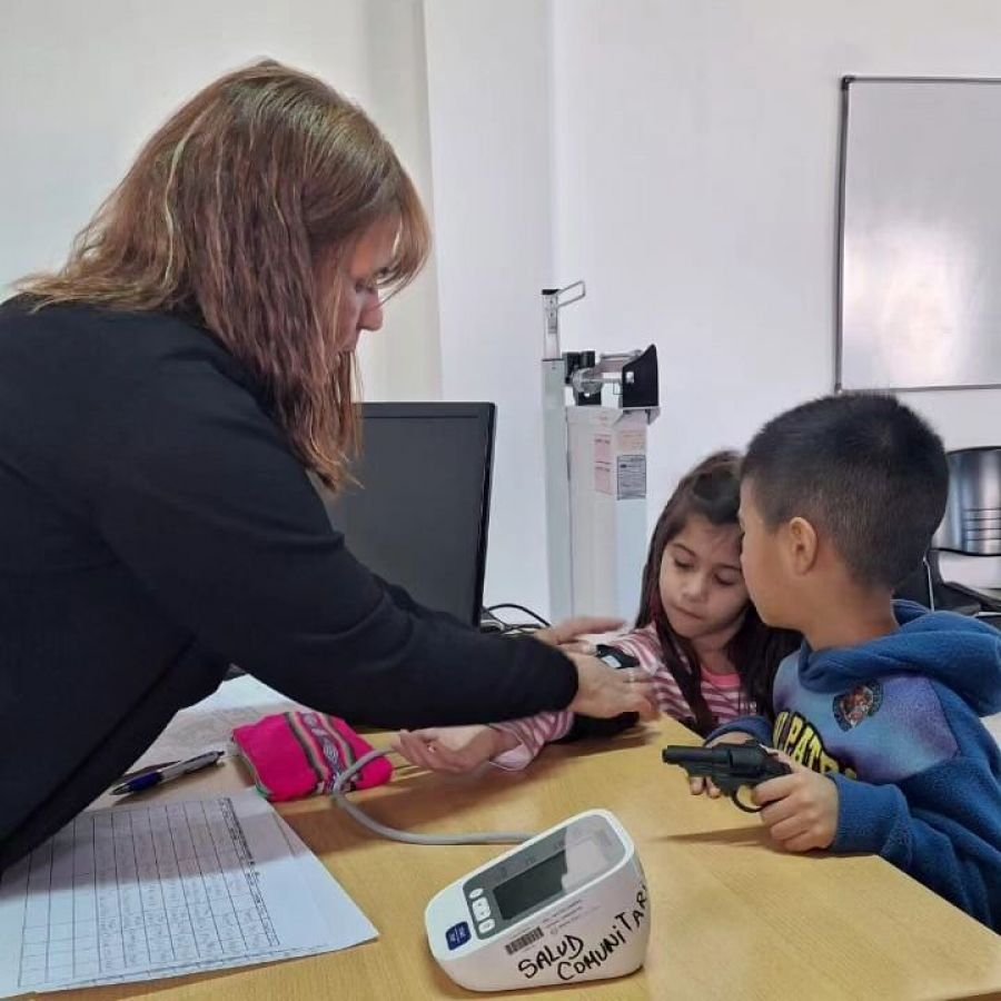 La campaña “Volvemos al Cole con Vos”  se desplegó en Piedra Buena