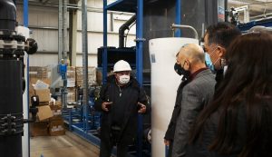 Autoridades provinciales recorrieron la Planta de Osmosis y estuvieron presentes en el Aniversario del Industrial 1