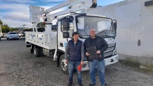 SPSE: Comandante Luis Piedra Buena contará con un nuevo vehículo equipado con hidroelevador