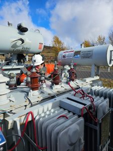 Trabajadores de Servicios Públicos e YCRT pusieron en marcha la Usina 21MW en un día histórico