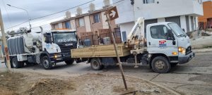 Servicios Públicos realiza trabajos para la mejora en los servicios en Caleta Olivia y Tres Lagos