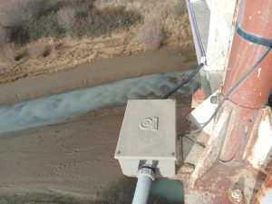 Servicios Públicos realiza trabajos en el puente de Piedra Buena