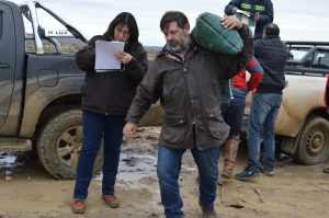 El Consejo Agrario Provincial entregó forraje a pequeños productores en chacras de Piedra Buena