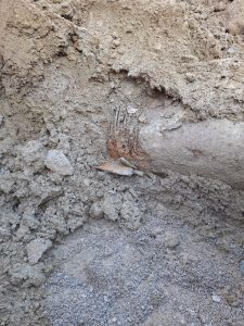 Se realizó la reparación de cañería en Caleta Olivia