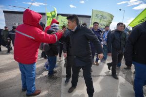 Vidal: “Hoy comenzamos a cumplir con un resarcimiento histórico para las comunidades de Jaramillo y Fitz Roy”