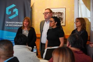 Vera: “La mejor forma de transformar la Escuela Secundaria es el trabajo en equipo”