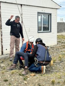 Brindaron capacitación laboral de torristas, antenistas y de rescate para el personal de SPSE
