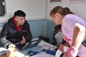 Octubre Rosa: Brindaron charla sobre el cáncer de mama en el CIC del Carmen de Río Gallegos