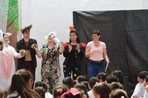Educación presentó la obra Caperucita Sorda de la Escuela Especial N°4
