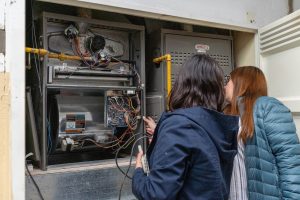 Educación recorrió escuelas de Gobernador Gregores y Piedra Buena
