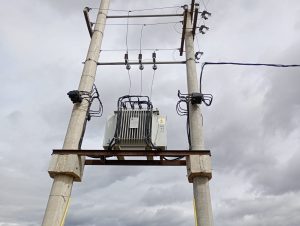 Río Gallegos: Instalan subestación eléctrica en los Barrios Bicentenario 3 y 4, y 22 de Septiembre