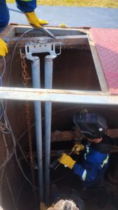 Servicios Públicos llevó a cabo el armado de guías en la estación de bombeo cloacal de Piedra Buena