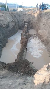 Servicios Públicos realiza tareas de reparación en el caño principal de agua en El Calafate