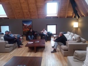 Autoridades de Servicios Públicos se reunieron con concejales por temas de infraestructura y servicios en El Chaltén