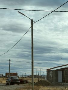 Avanzan en el Plan Integral de alumbrado público y extensión de línea baja en Río Gallegos