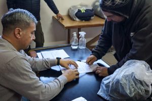 Vialidad Provincial entregó a su personal ropa térmica previo al Plan Invernal 2025