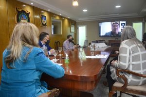 Alicia en la apertura de las jornadas de Niñez destinadas a áreas municipales