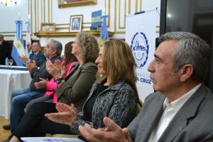 Gustavo Martínez asume como representante del Poder Ejecutivo en el Banco Santa Cruz