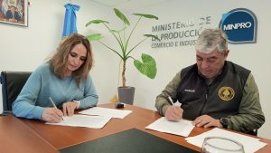 Santa Cruz fortalece su rol en la gestión de Parques Nacionales con un nuevo convenio