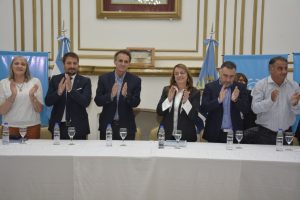 Presentaron Plan Nacional Argentina Hace en Santa Cruz