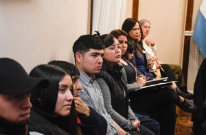 Álvarez: “Vamos a impulsar todas las actividades económicas rentables para Santa Cruz”
