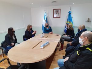 Desarrollo Social y la Caja de Previsión Social presentan credenciales de beneficios para jubiladxs y pensionadxs
