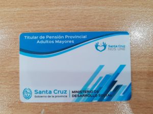 Desarrollo Social y la Caja de Previsión Social presentan credenciales de beneficios para jubiladxs y pensionadxs