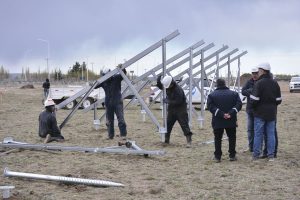 Jaime Álvarez: “Santa Cruz debe prepararse para futuros parques solares y eólicos”