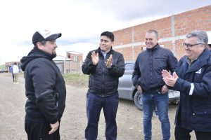 Autoridades Provinciales recorrieron obras de extensión de la red de gas en Barrio 22 de Septiembre