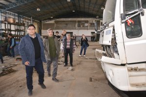 Vidal en el ex obrador de Austral: “Santa Cruz fue la cuna de la corrupción, pero este lugar va a transformarse en producción y trabajo”