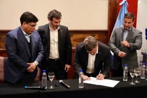 Santa Cruz finalizó el proceso de cesión de áreas y garantiza seis años de inversión energética