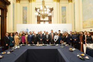 Fabián Leguizamón se reunió con el Dr. Francisco Klein en homenaje a los 50 años de la Fundación Favaloro