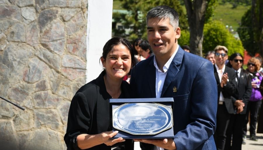 El Gobierno Provincial presente en el 66° aniversario de 28 de Noviembre con anuncios y agenda de trabajo