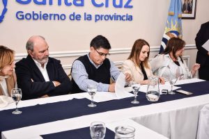 Uribe, la obra del astillero permitirá "operar hasta 8 buques en simultáneo"