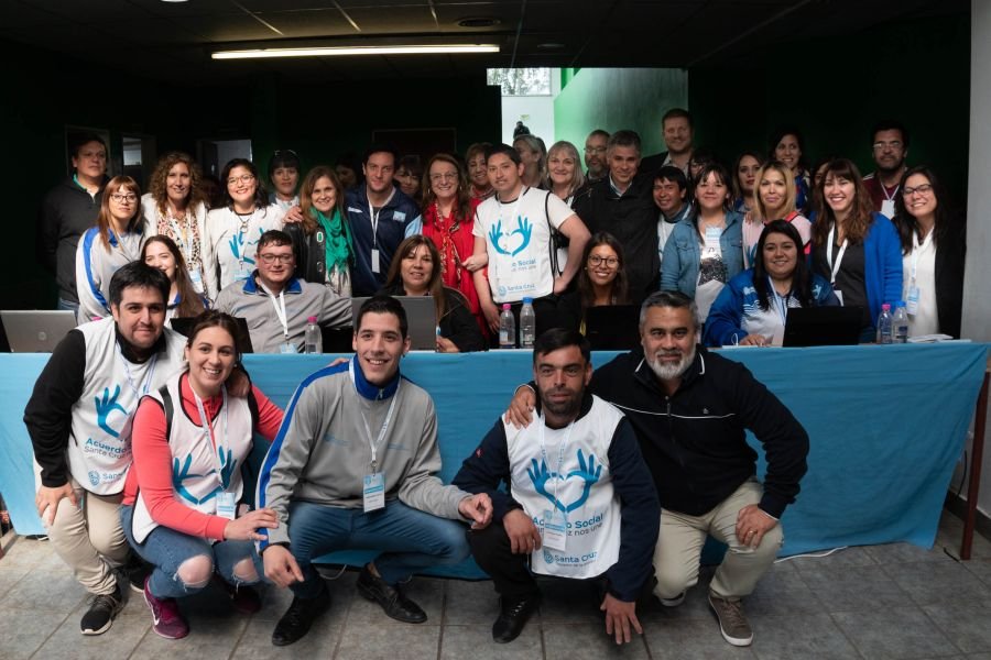 Comenzó la entrega de las Tarjetas Alimentar en Santa Cruz